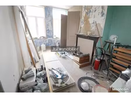immeuble 6 pièces 240 m²