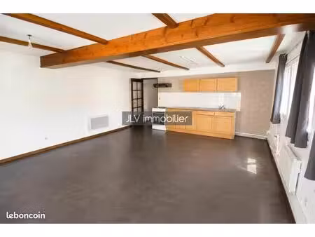 immeuble 8 pièces 200 m²