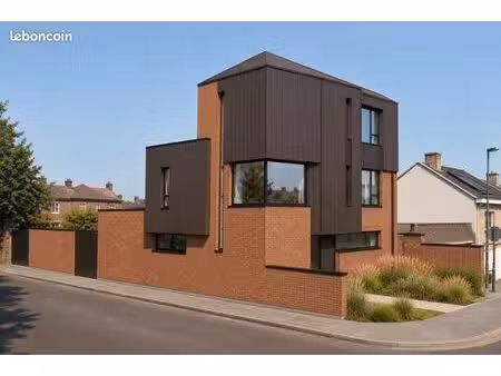 maison 5 pièces 150 m²