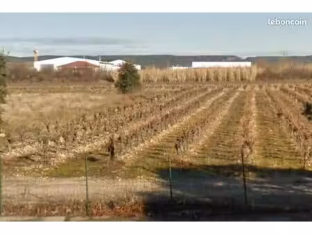 terrain 381 m² remoulins