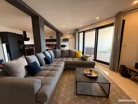 appartement 2 pièces 74 m²