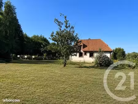 maison 6 pièces 151 m²