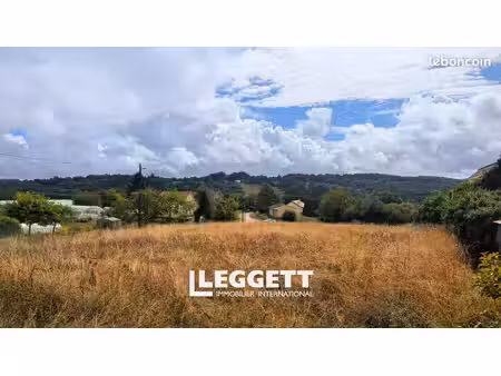 terrain 2 655 m² la coquille