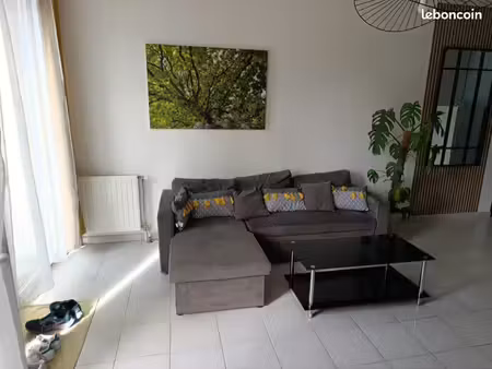 appartement - face aux eleis