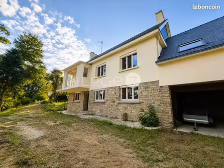 immeuble 7 pièces 1900 m² quimperlé