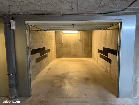garage secteur grand frais seynod