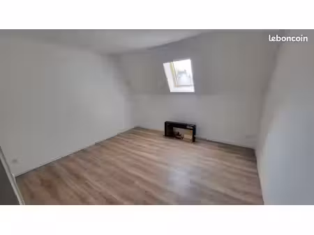 maison mitoyenne 100m2 f4 sans jardin