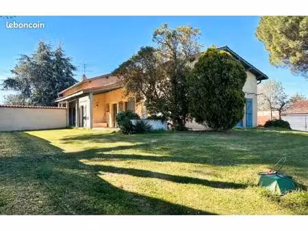 pibrac maison de charme avec potentiel d'environ 195 m2 (environ  140 m2 à rafraichir et 5