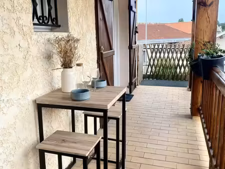 à louer – t2 30 m² – centre bourg du porge – bail mobilité