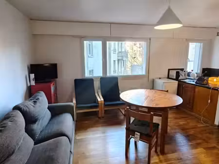 studio meublé 32 m² – metz centre / gare – 550 charges comprises
