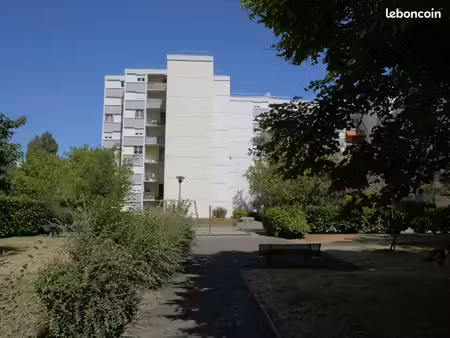 vente appartement t5 dans résidence arborée