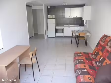 t2 meublé 47 m² – villeurbanne  rue marcel sembat