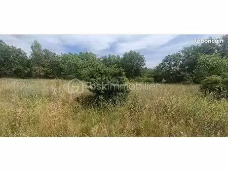 terrain 2 495 m² sauve
