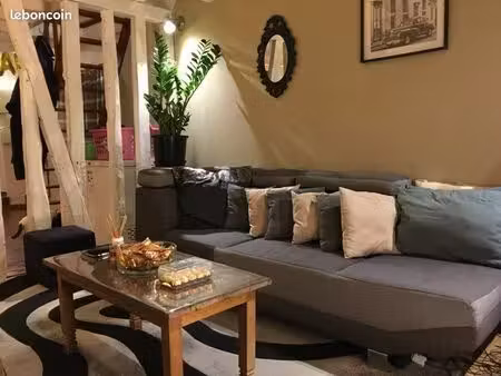 loue studio 50 m2 avec mezzanine