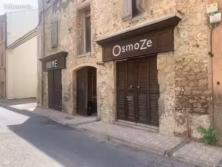 local 250 m2