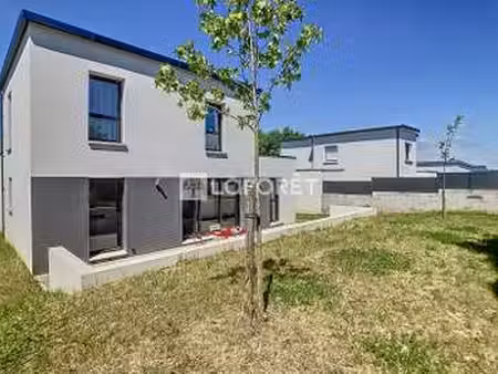 location maison meublé à concarneau (29900) : à louer meublé / 90m² concarneau