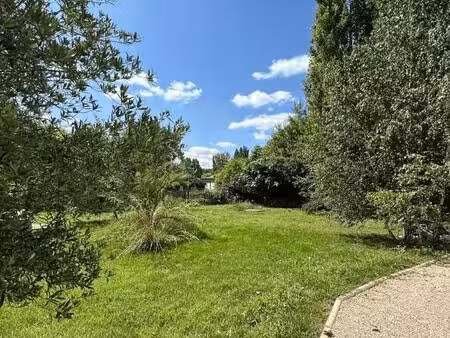 terrain 835 m² seysses