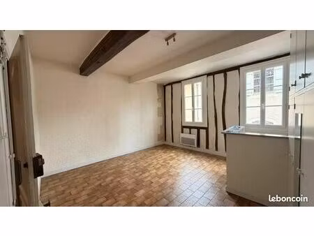 appartement 1 pièce 25 m²