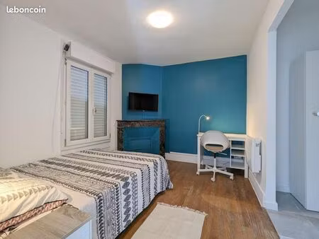 appartement 7 pièces 30 m²