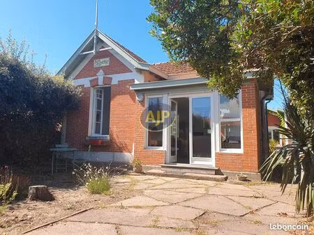 villa 5 pièces 91 m²