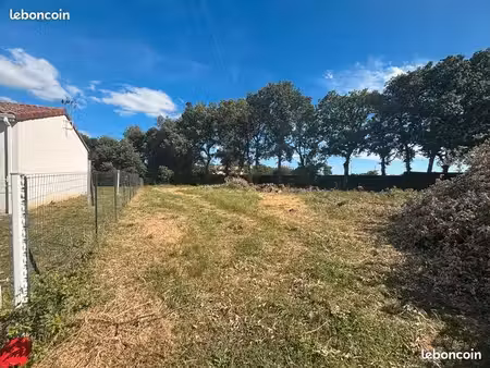 terrain 785m2 fonsorbes - environnement calme et recherché