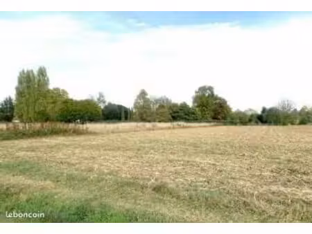 terrain 900 m² muret