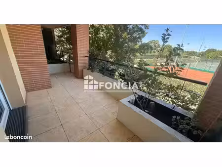 t2 de 48m2 avec terrasse dans residence calme et securisee a castanet-tolosan