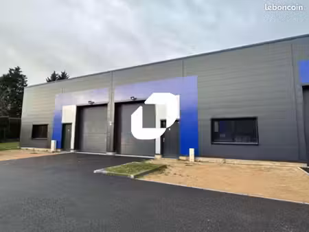 local d'activité 295 m²