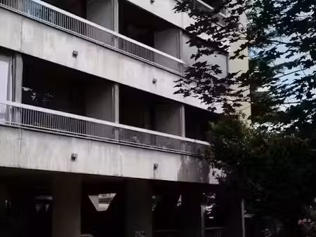 location meublée appartement 2 pièces 37 m² à grenoble (38000)  620 €
