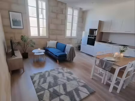 t2 entièrement refait à neuf 42m2