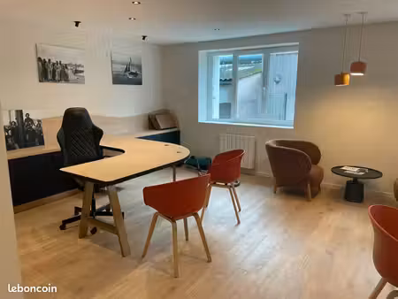 bureaux 65 m²