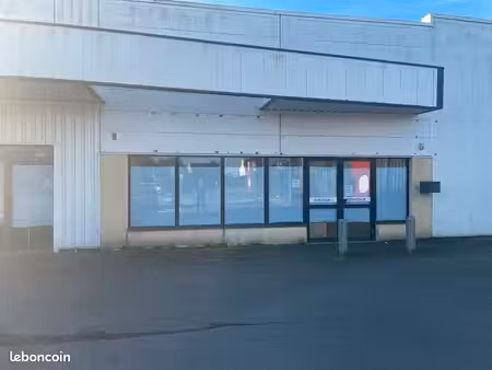 local commercial 400 m²