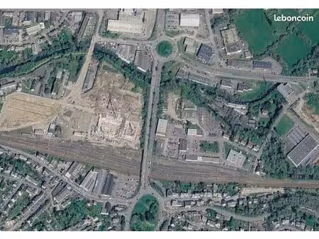 local commercial 1 100 m²