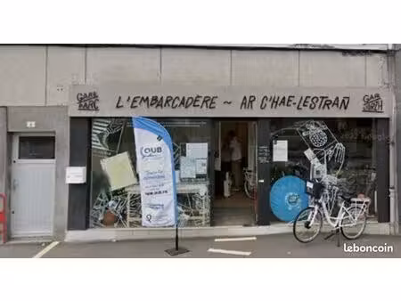 local commercial 80 m²