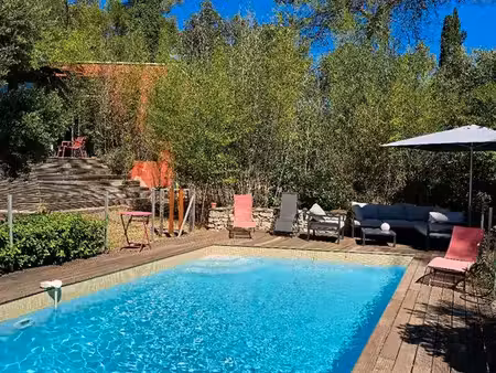 maison rare entre ville et garrigue