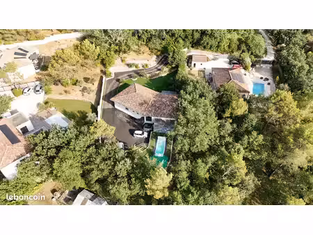 maison contemporaine 151 m² – terrain 1 800 m² – prestations haut de gamme – aucun travaux