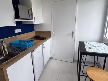 studio 1 pièce 17 m²