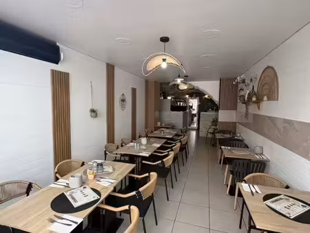 restaurant local