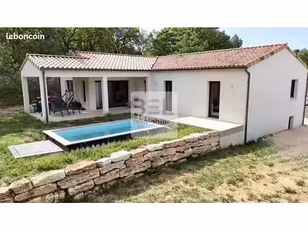 villa 5 pièces 139 m²