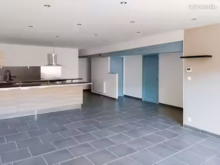 appartement 4 pièces 134 m²