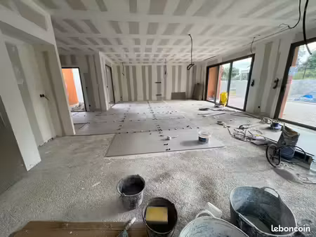 villas 180 m2 nimes roches blanche