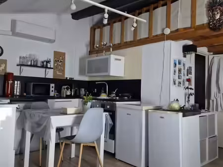 studio ensoleillé