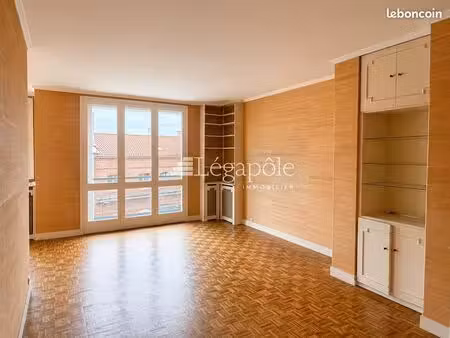 appartement 3 pièces 81 m²