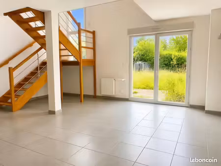 maison 3 pièces 80 m²