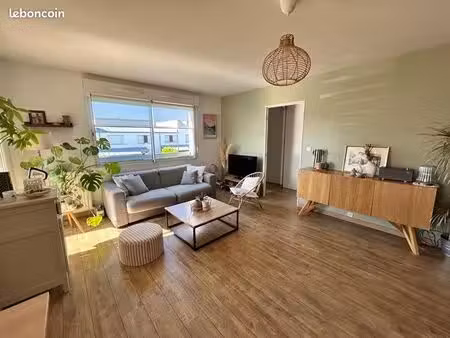 appartement lumineux t4 acigné