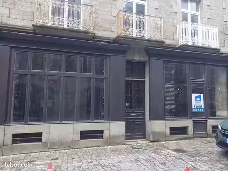 local commercial 67 m² fougères