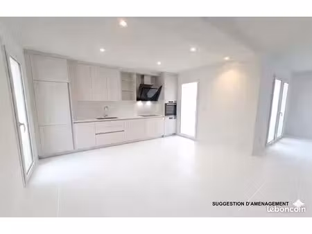 villa 4 pièces 76 m²