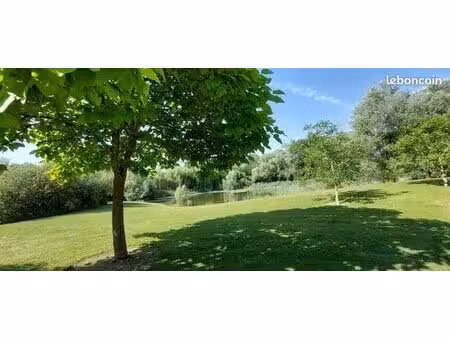 terrain 14 200 m² saint genou