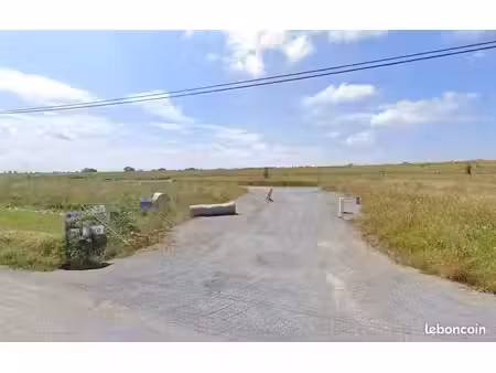 terrain à bâtir de 410 m² à esse (35)