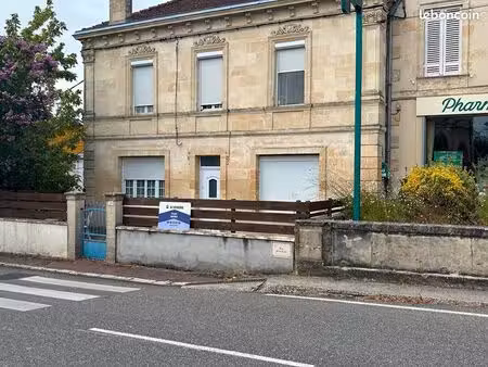 immeuble 7 pièces 274 m²